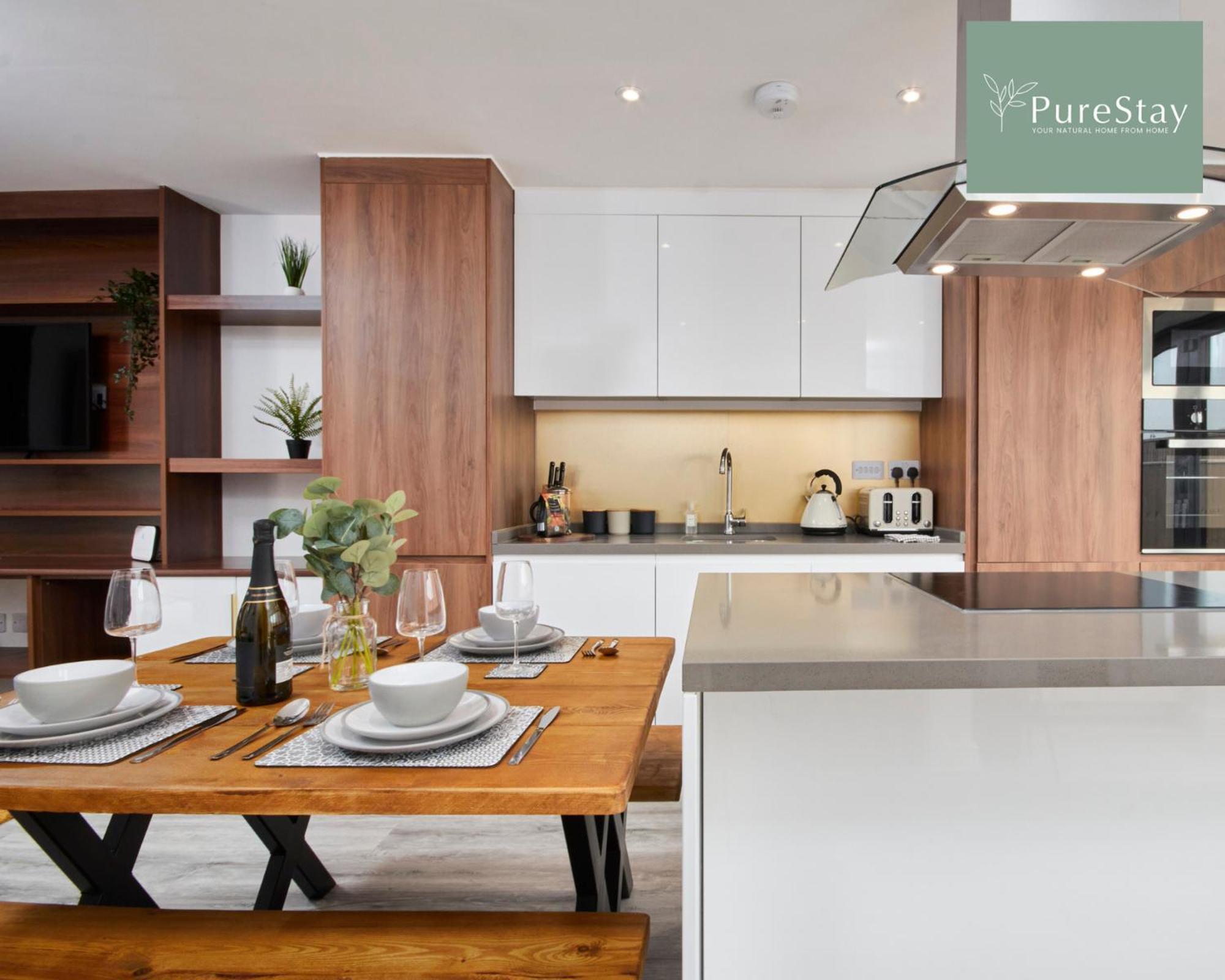 Stunning 5 Bed Manchester House With Parking By Purestay Short Lets & Serviced Accommodation Экстерьер фото