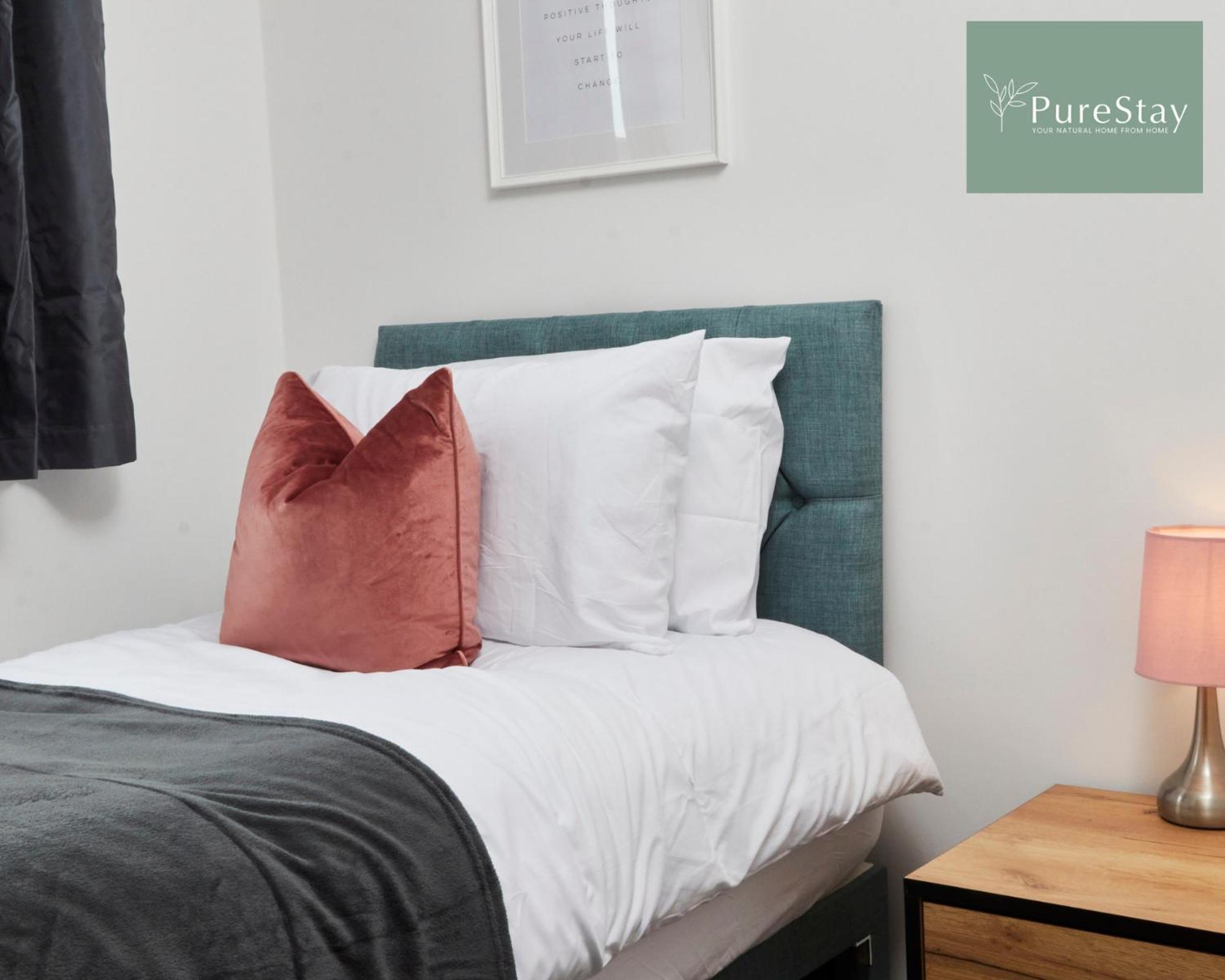 Stunning 5 Bed Manchester House With Parking By Purestay Short Lets & Serviced Accommodation Экстерьер фото